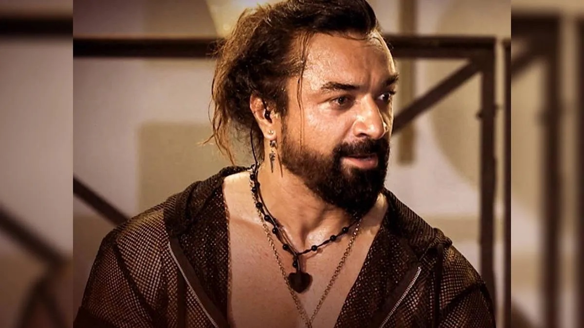 ajaz khan